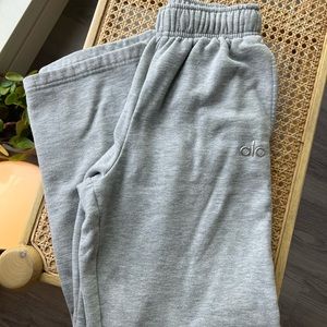 ALO Sweatpants Accolade Straight Leg (XS)
